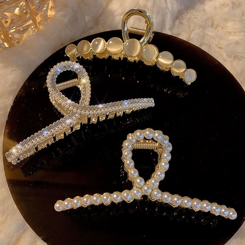 Kẹp TóC HìNh Hoa HồNg / Cá MậP ĐíNh Kim Cương Giả ThờI