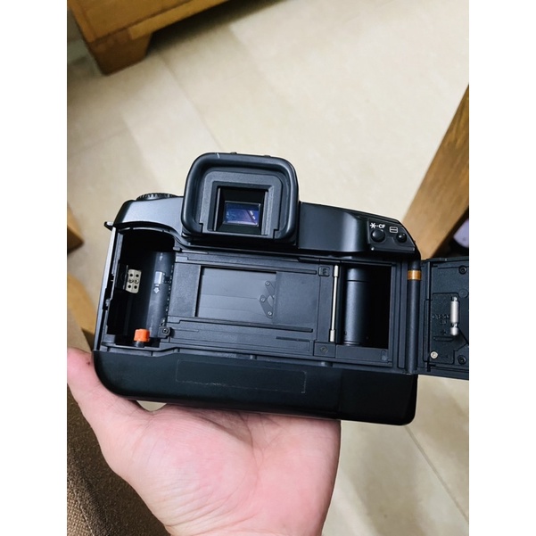 Máy ảnh film Canon EOS 5 tốc cao 8000 , chồng film , lấy nét điểm