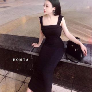 Đầm body bèo dáng dài xẻ sau