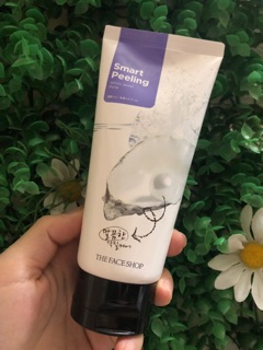 Tẩy da chết ngọc trai Smart Peeling 120ml