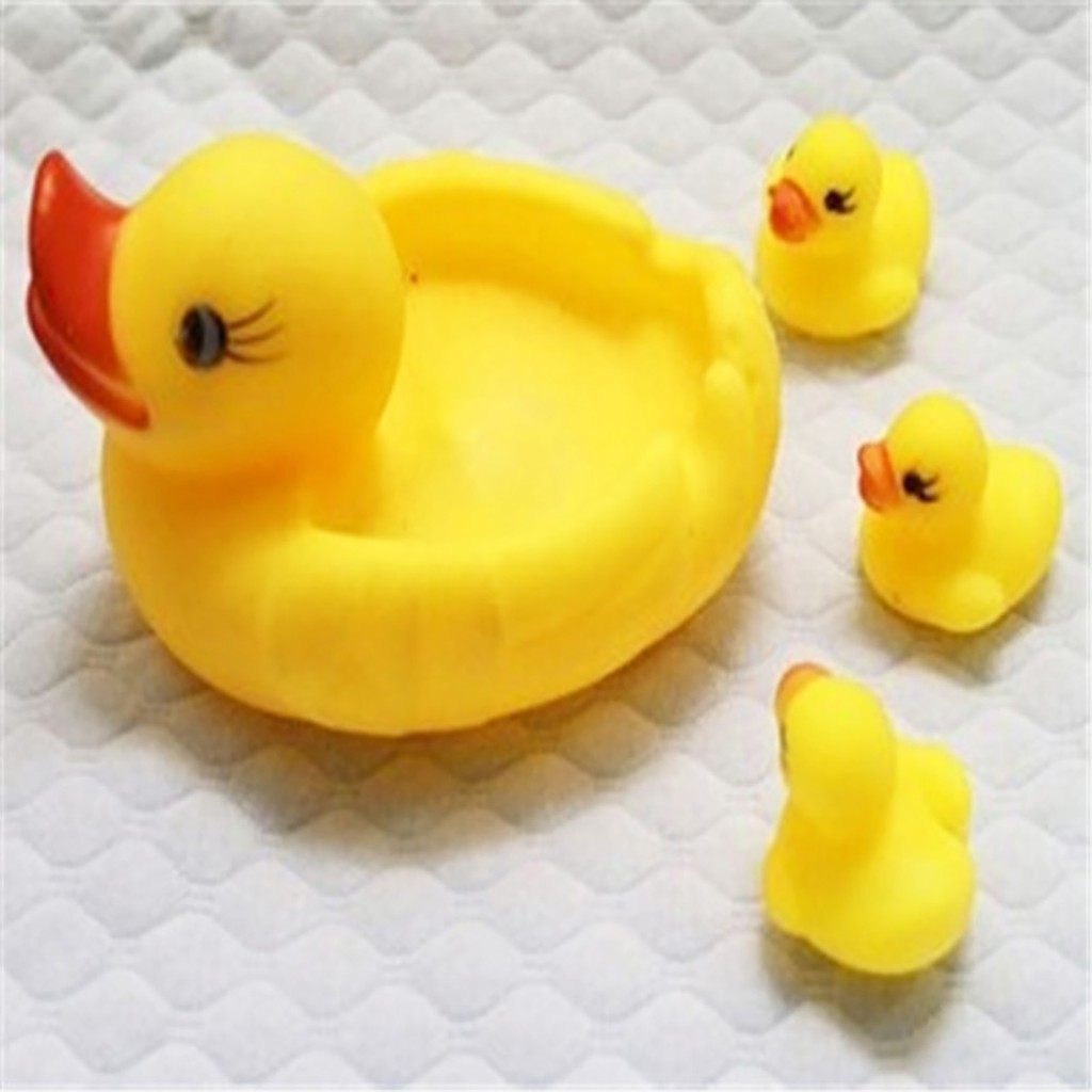 Bộ 4 Vịt Đồ Chơi Bằng Nhựa Cho Bé