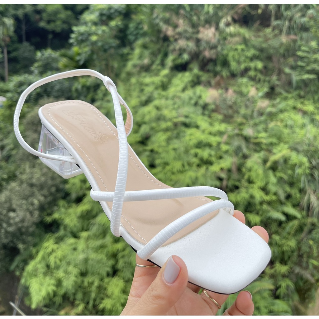 Sandal quai dây mảnh sần gót trụ trong thấp - 3P