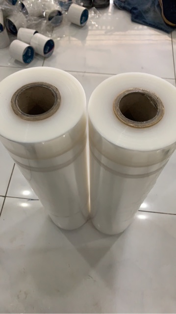 Màng pe dẻo 4kg khổ 50cm chỉ 159.000/ cuộn