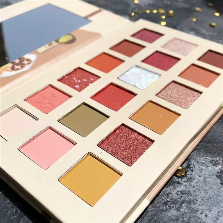 Phấn mắt 18 ô nhũ megu leen | BigBuy360 - bigbuy360.vn