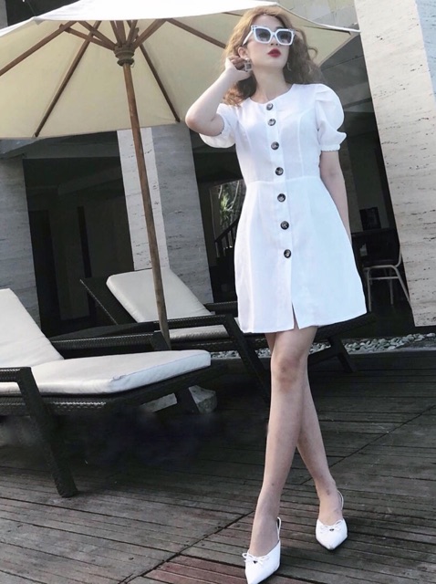 Đầm trắng basic | BigBuy360 - bigbuy360.vn