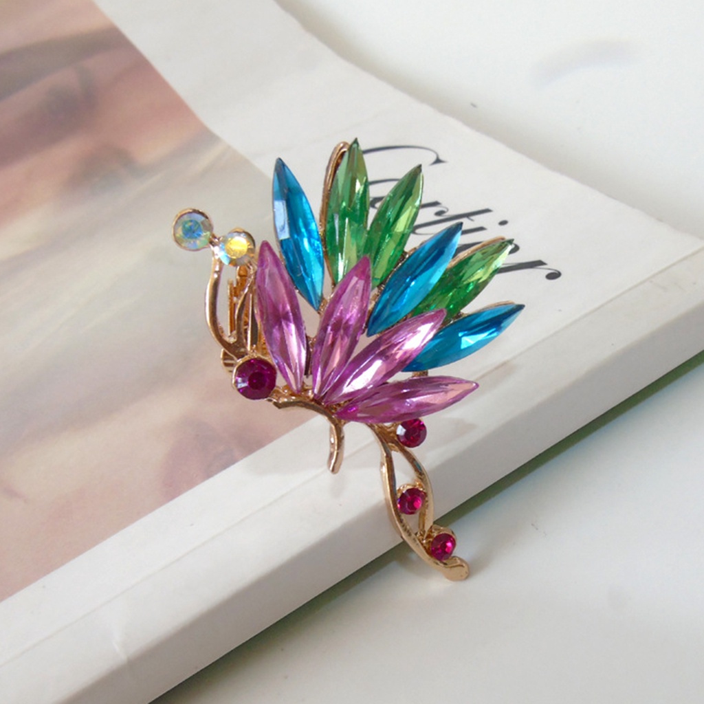 Khuyên Vành Tai Hình Bướm Đính Đá Pha Lê Nhiều Màu Thời Trang Dành Cho Nữ