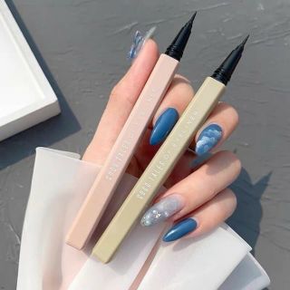 🌹🌹🌹Kẻ mắt nước chống trôi Gogo Tales