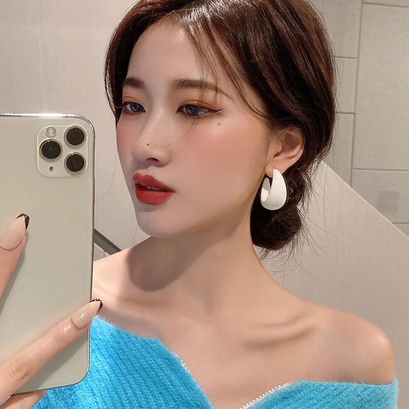 Khuyên Tai Dạng Vòng Bằng Nhựa Acrylic Phong Cách Thời Trang Dành Cho Nữ