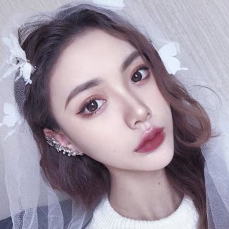 Hoa tai phong cách Hàn Quốc sành điệu trẻ trung