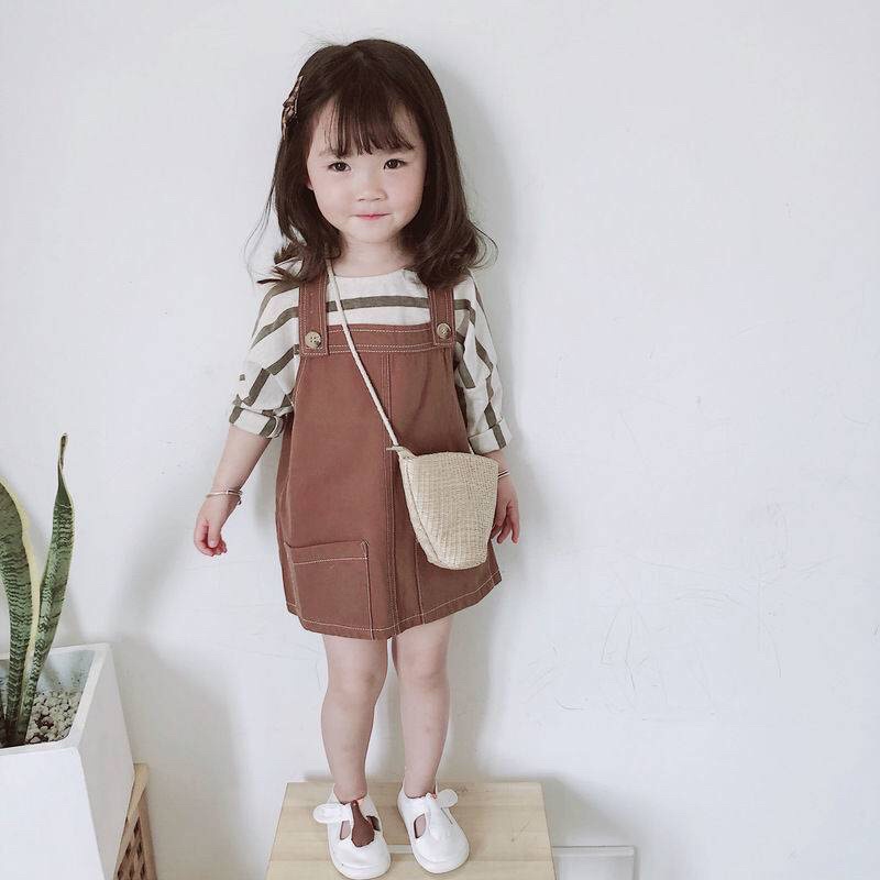 Set váy yếm kèm áo phông phong cách Hàn Quốc cho bé gái từ 15-28kg
