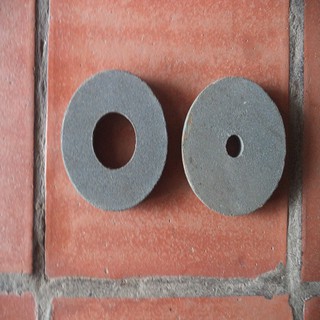 ĐÁ MÁY NGHIỀN XAY BỘT GẠO NƯỚC 2 CHIẾC ĐƯỜNG KÍCH 12.5