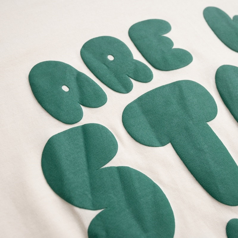 ÁO FRIENDS KEM FORM RỘNG UNISEX