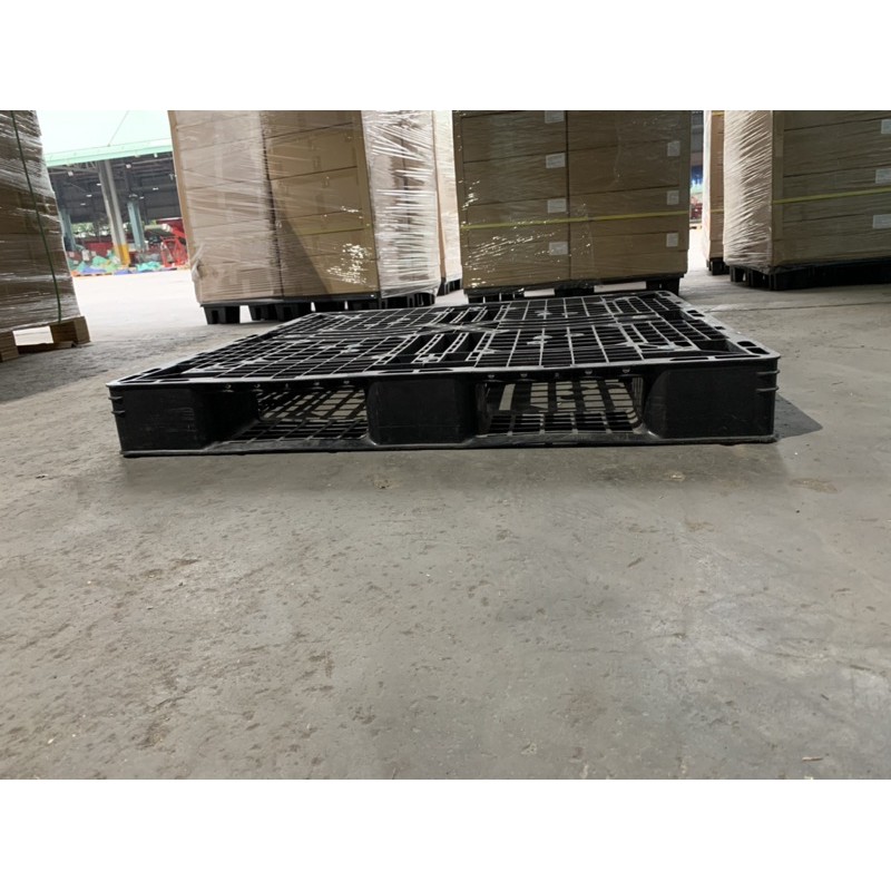 Pallet nhựa, pallet ván ép