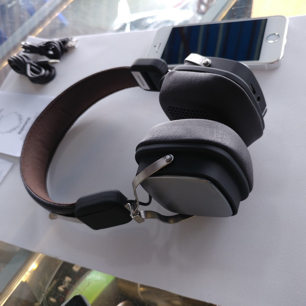Tai nghe chụp tai headphone Bluetooth có dây Remax 200HB | BigBuy360 - bigbuy360.vn