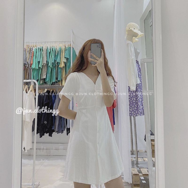 VÁY ĐŨI XÒE CỔ V BUỘC NƠ SAU VINTAGE SIÊU XINH | BigBuy360 - bigbuy360.vn