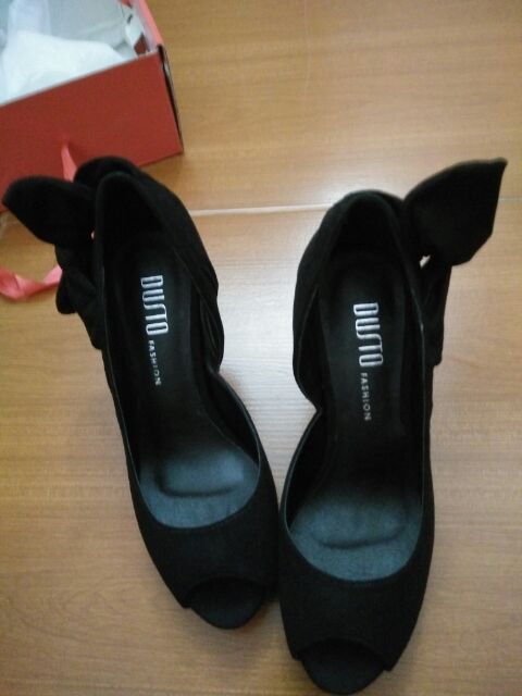 Giày nơ hãng dusto