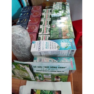 Kem đánh răng tạo bọt Dentist