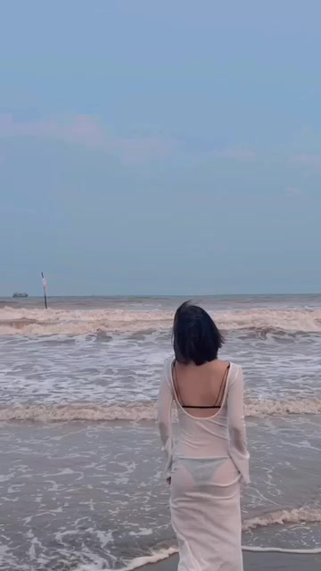 Đầm Dài 2 Dây Cổ Tròn Xuyên Thấu Màu Sắc Đơn Giản Cho Nữ | BigBuy360 - bigbuy360.vn