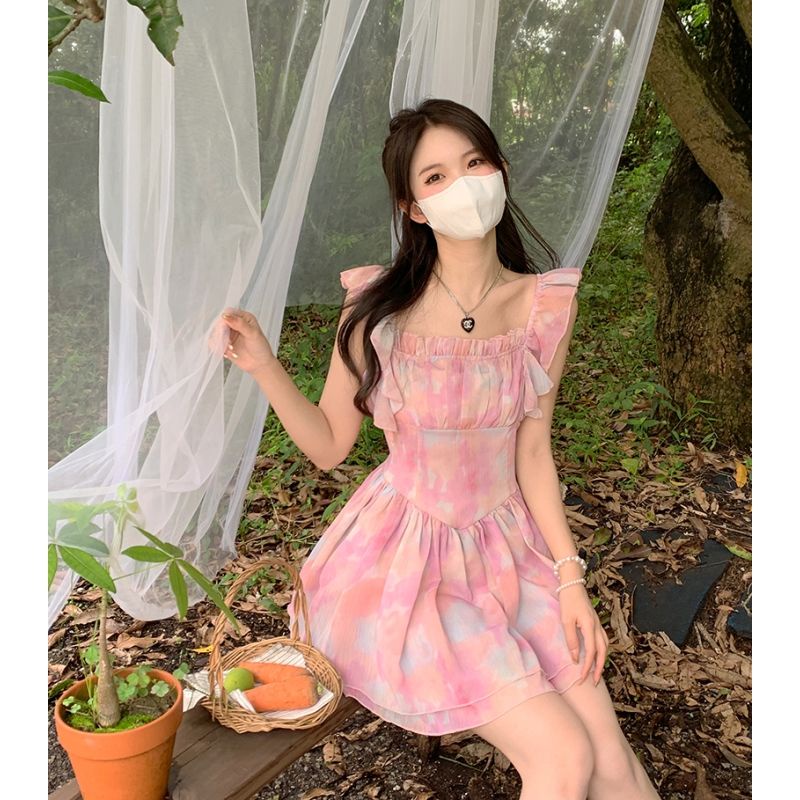 Đầm Hai Dây Dáng Ôm Cổ Vuông Phong Cách Thời Trang Mùa Hè 2022 Dễ Phối Đồ