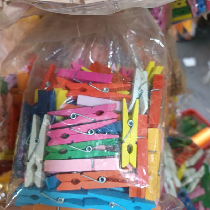 Túi 50 kẹp gỗ đủ màu trang trí handmade, treo tranh ảnh