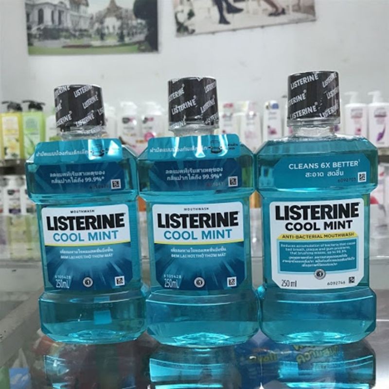 Combo 2 Nước Súc Miệng Hương Bạc Hà Listerine Cool Mint (750ml/Chai)