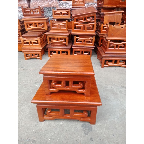 Nhất sơn triện ba lỗ