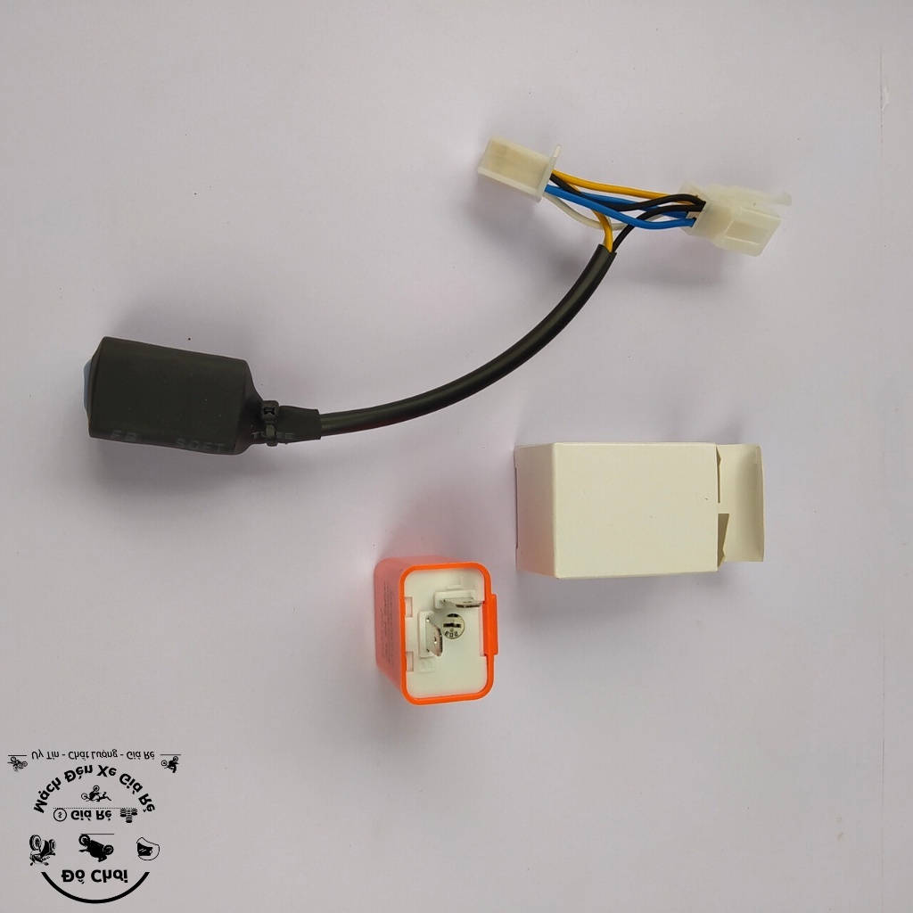 Mạch hazard, Mạch ưu tiên xi nhan cho ex 150 gắn như zin kèm cục chớp điện tử chỉnh tốc độ nháy