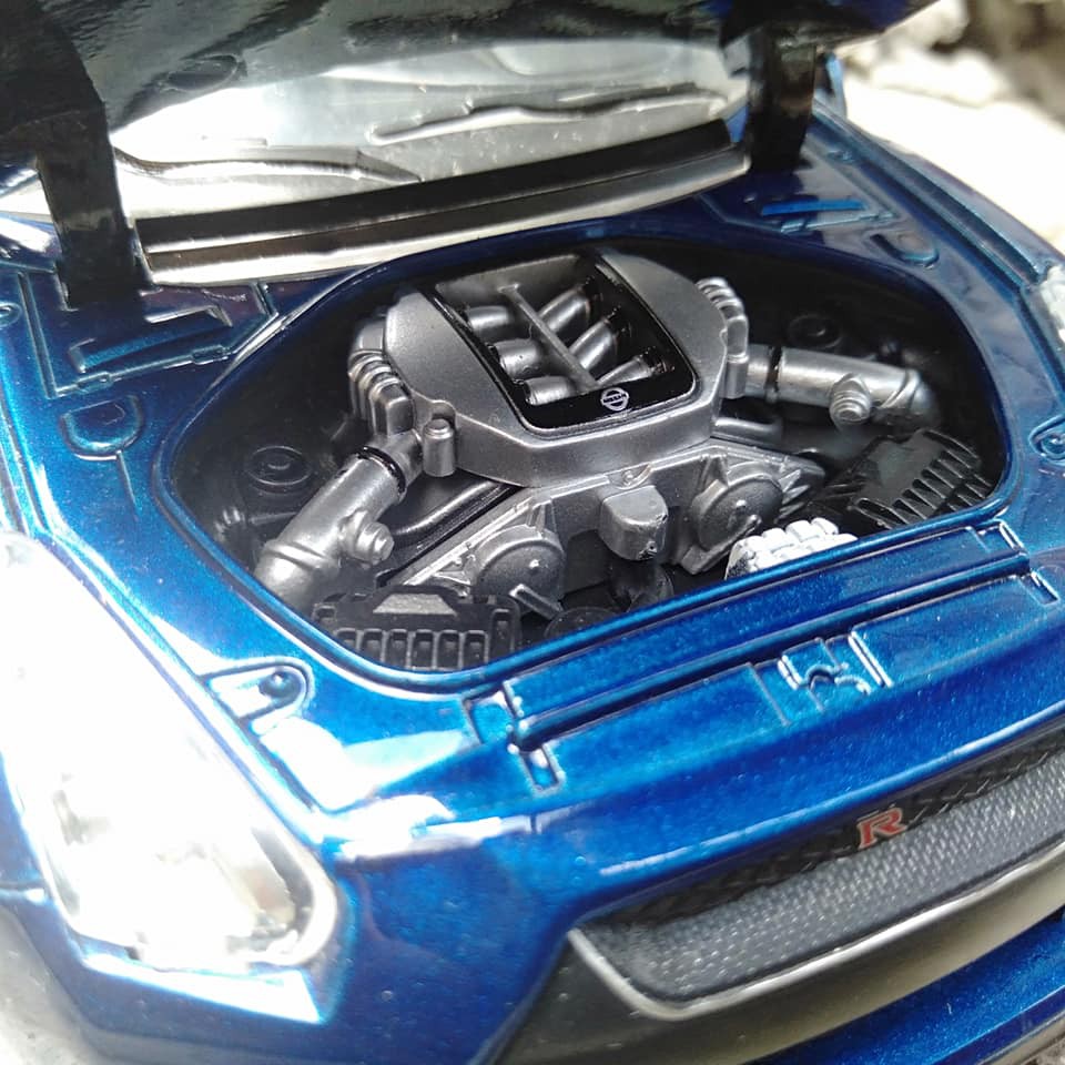 Mô hình xe Nissan GTR  Brian’s 1:24 JADA – Xanh