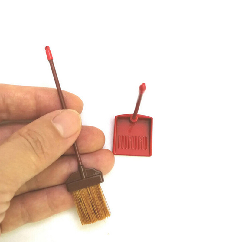 Bộ Dụng Cụ Vệ Sinh Nhà Búp Bê Tỉ Lệ 1: