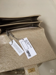 Thanh lý túi CHARLES & KEITH