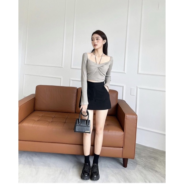 SET ÁO XOĂN NGỰC DÂY CỔ YẾM BẸT VAI + CHÂN VÁY ĐEN