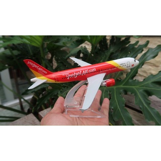 Mô hình máy bay Vietjet air 16cm