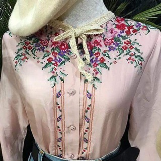 Hằng la la 1600