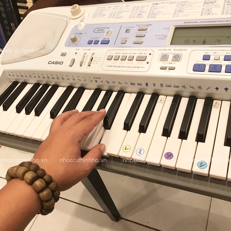 Đàn Organ Casio LK-180TV chính hãng đã qua sử dụng, 61 phím cảm ứng Led, chạy hoàn hảoa