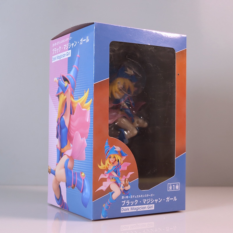 Mô hình nữ phù thủy bóng đêm siêu nét trong yugioh