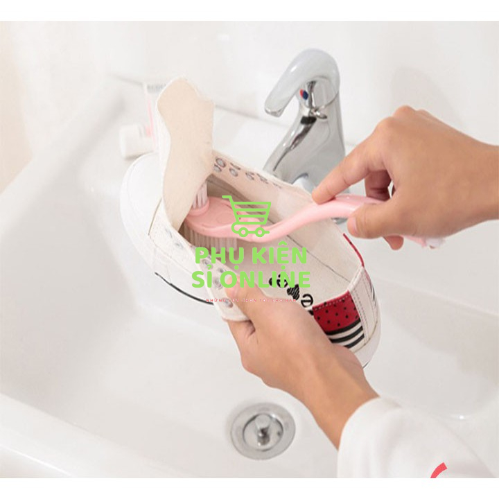 Bàn Chải Chà Chân Và Giặt Giày Thiết Kế Tiện Lợi