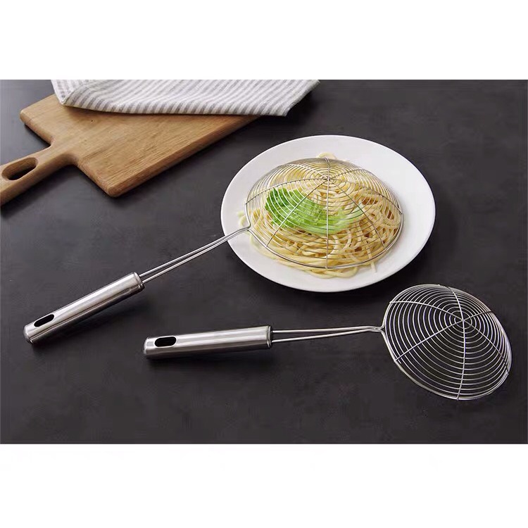 Vợt vòng vớt ráo dầu mỡ kích thước 14,16 cm chất liệu inox cao cấp thích hợp dùng chiên rán, V14-VV16
