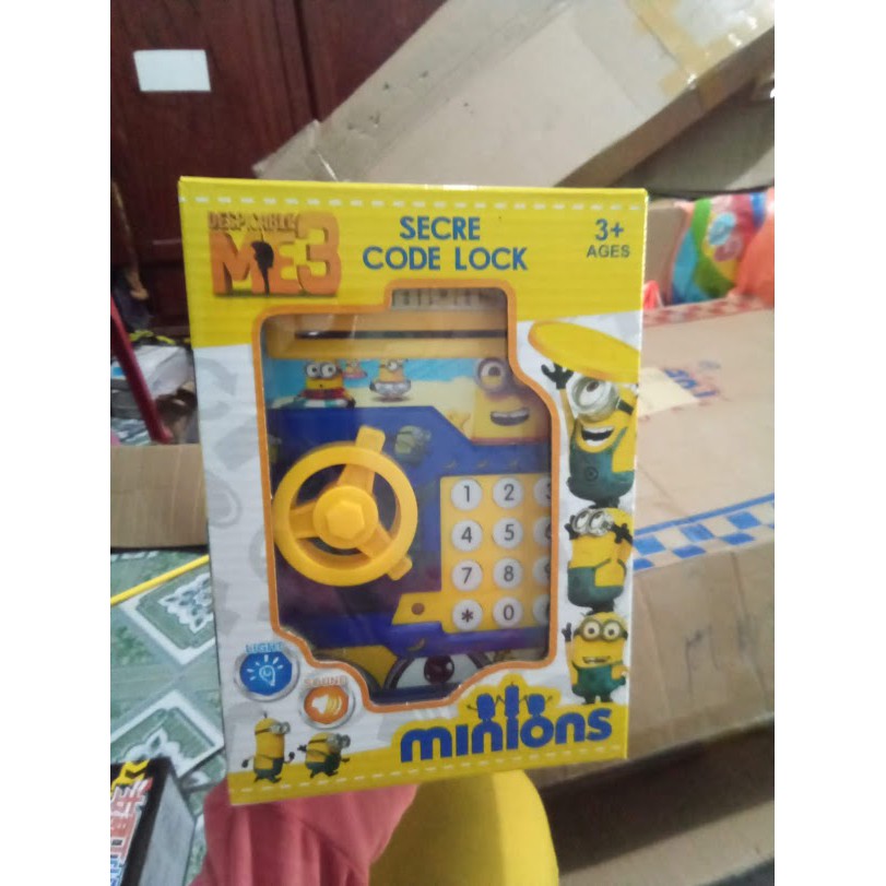két sắt minion