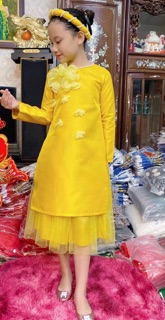 Bông voan cài áo
