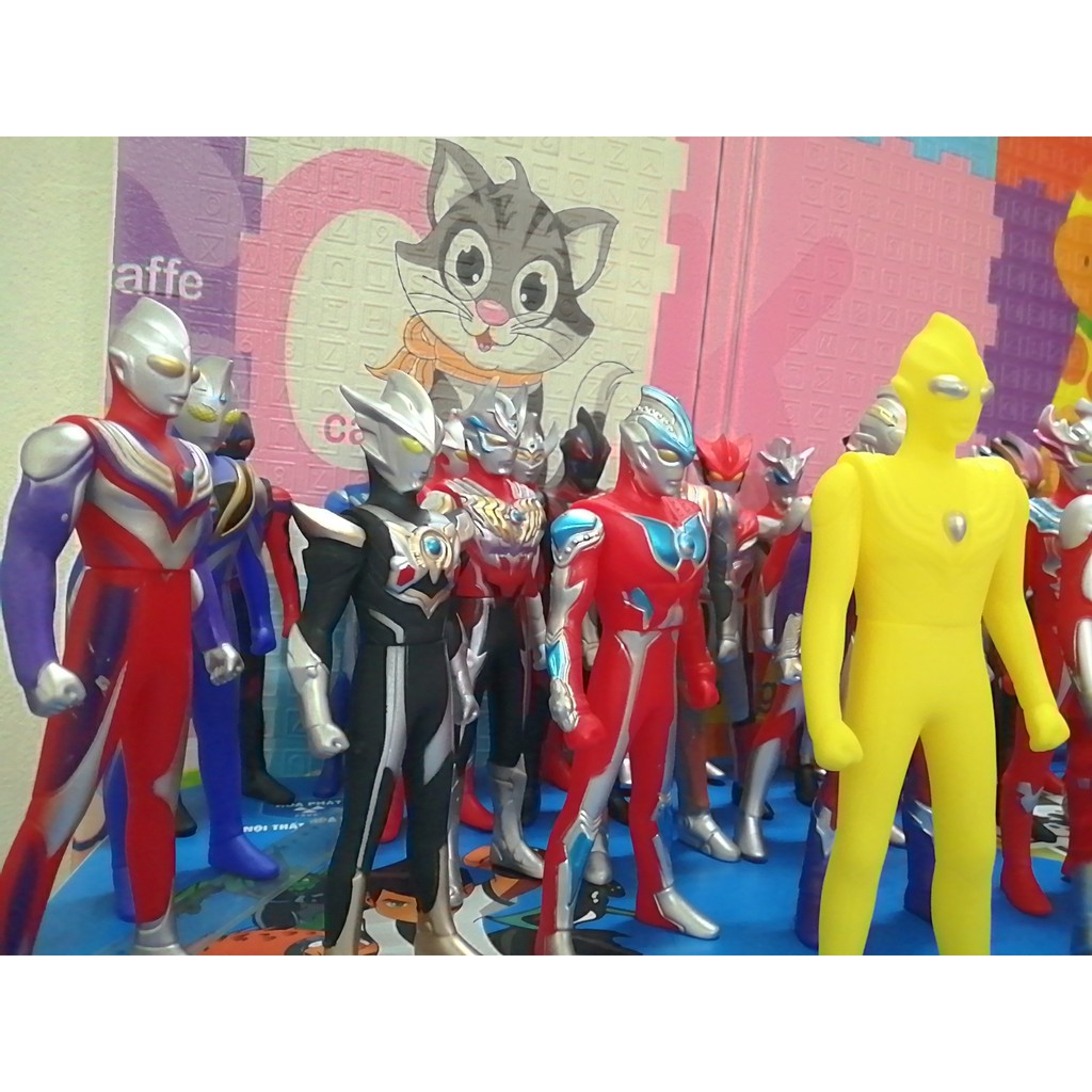 Mô hình Ultraman cao 23 cm ( phần 1 ) Ultraman series Siêu nhân điện quang