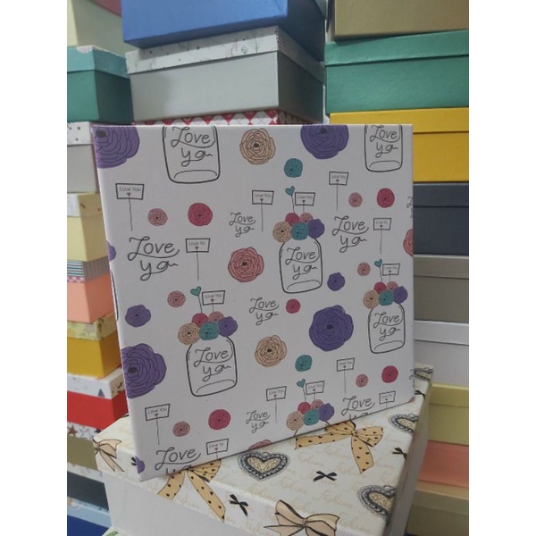HỘP QUÀ VUÔNG SIZE 25X25 CAO 10CM