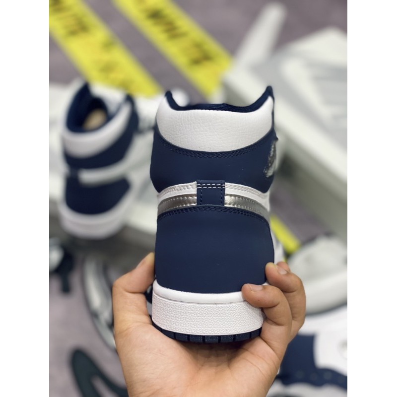 [AGsneaker] Giày thể thao cổ cao màu navy chân bè fit lên 1 size.... | BigBuy360 - bigbuy360.vn