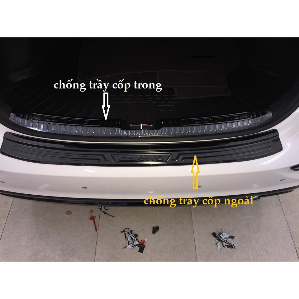 Nẹp cốp xe, chống trầy cốp xe Kia Cerato 2019 2020 2021 2022 mẫu Carbon Cao Cấp