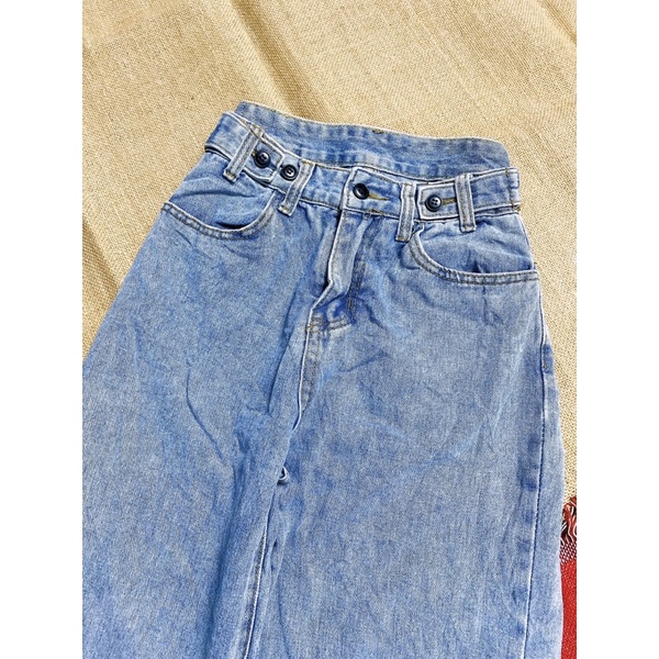 QUẦN JEAN SUÔNG 2HAND