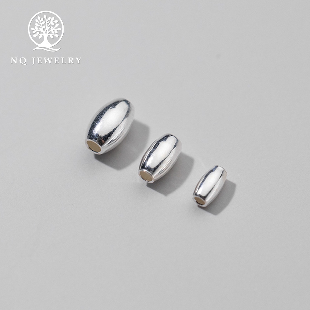 Charm bạc trơn hình hạt gạo xỏ ngang - NQ Jewelry