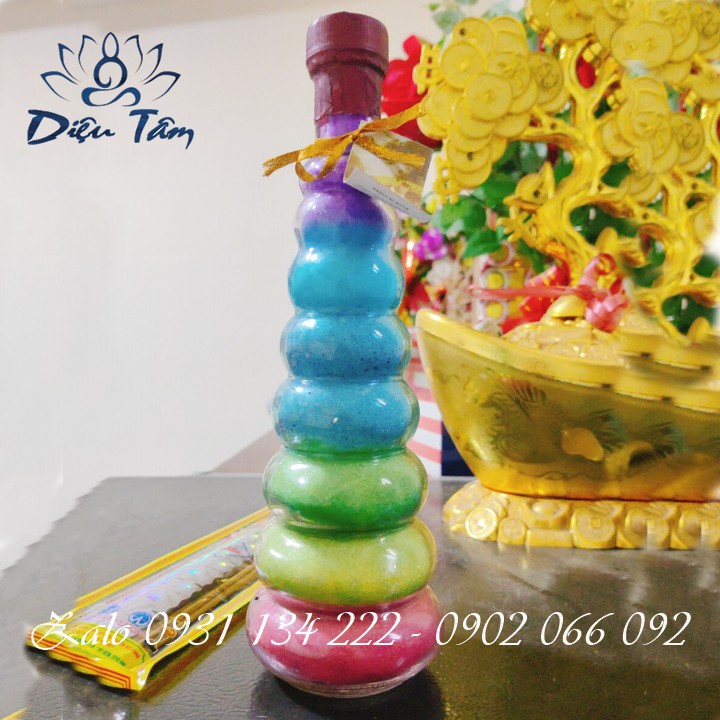 Chai muối phong thủy bày bàn thờ