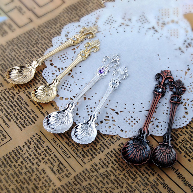 Muỗng khuấy trà/cà phê tay cầm họa tiết hoa hoàng gia vintage retro sáng tạo trang trí cốc nhà bếp