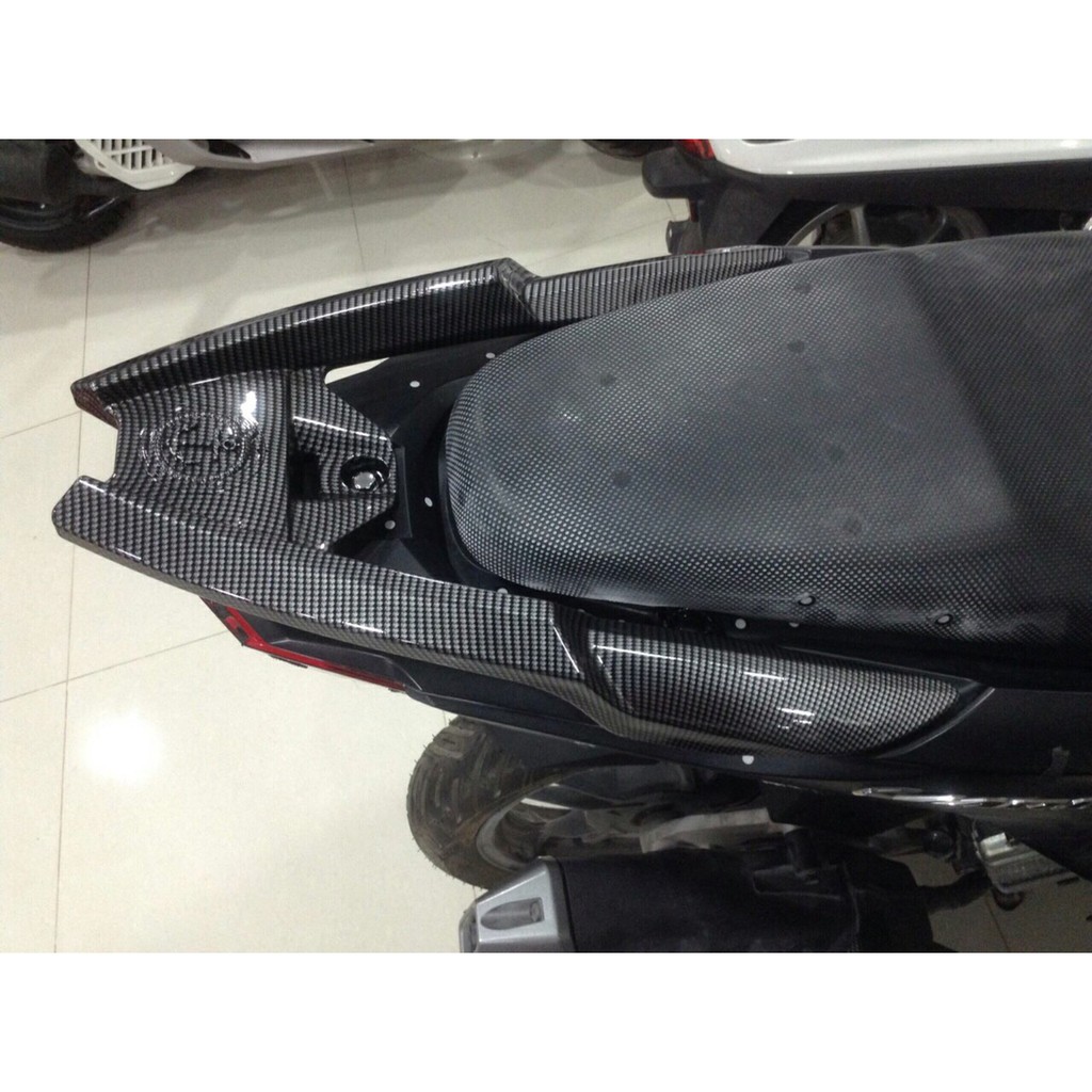Cảng sau vario 18 carbon