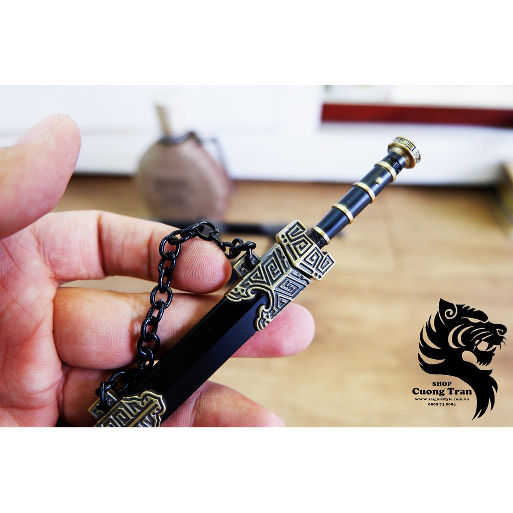 Mô hình móc khóa kiếm hán 17-05