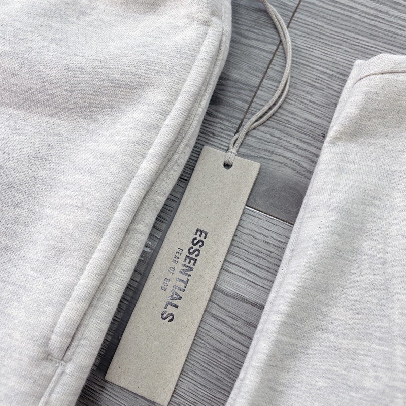 Set Quần Áo FOG Fear Of God ESSENTIALS SS22 1977 Light Oatmeal